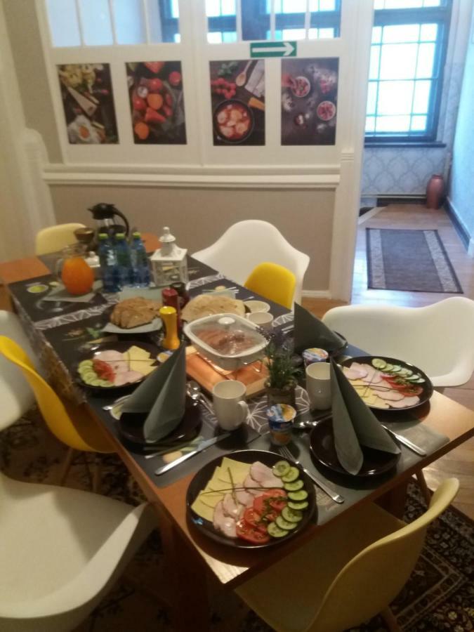 Czarna Owca- Pokoje Goscinne Gniezno Dış mekan fotoğraf